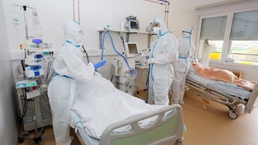 Pet krovnih liječničkih organizacija traže žurno donošenje šest ključnih epidemioloških mjera