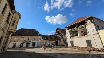 Pomoć članovima Komore za ublažavanje posljedica potresa