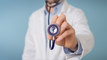 Tri četvrtine ispitanika stetoskop smatra prikladnim darom za novoupisane članove