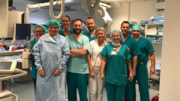 Liječnici KBC-a Zagreb uspješno izveli vrlo složen endovaskularni zahvat